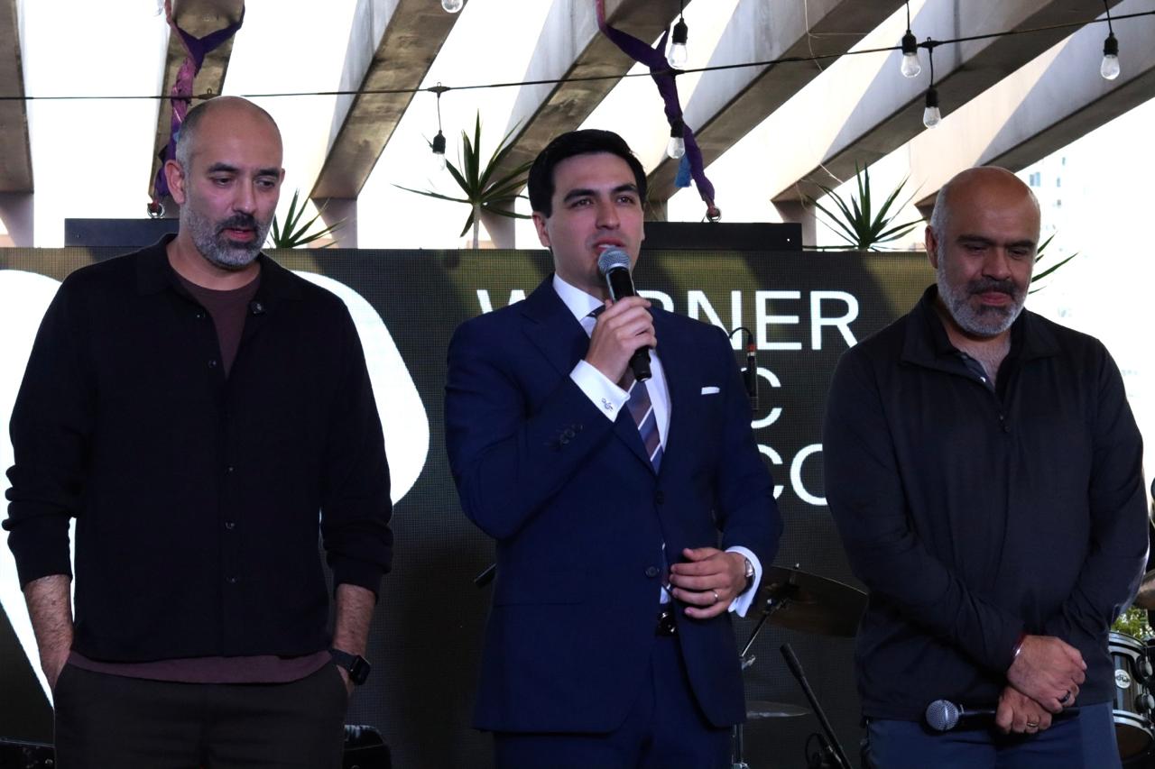 Raúl Hernández Jr., ya es Warner Music México