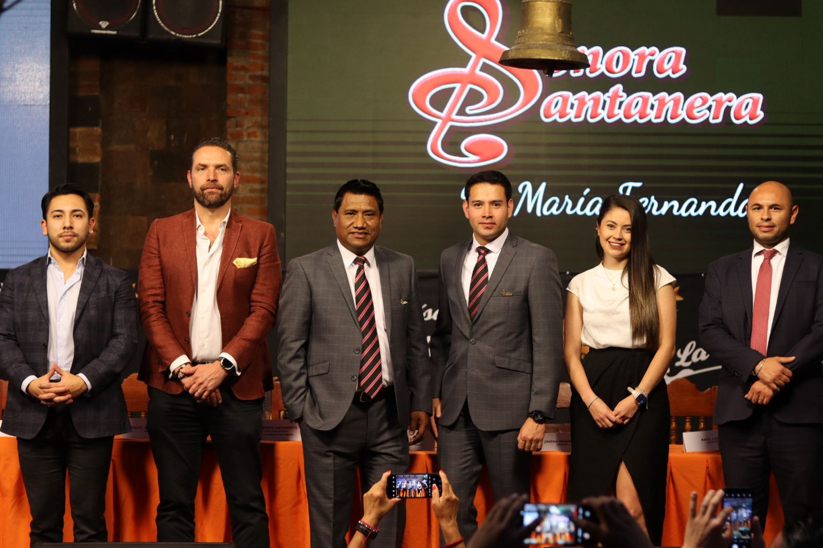 La Sonora Santanera de Carlos Colorado va contra la piratería