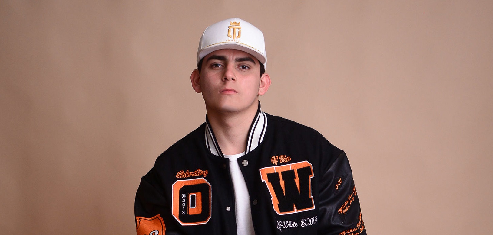 Dylan Coronel le canta al desamor con Se va, Se Va