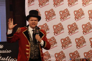 El Circo Atayde evoluciona de la carpa al teatro