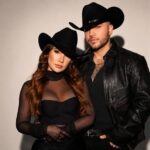 Paola Jara y Jessi Uribe al estilo de Pimpinela